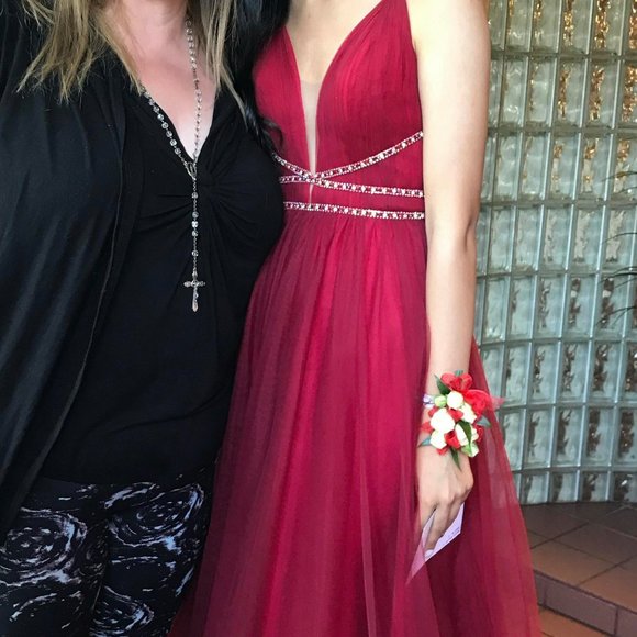 Prom Dress - Picture 3 of 5